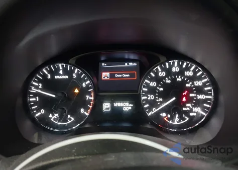 2015 Nissan Altima 2.5/2.5 S/2.5 Sl/2.5 Sv z USA, uszkodzony, nr VIN 1N4AL3AP8FN320855